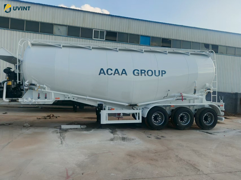 3 Axle Bulk Cement/Powder Material Transport Semi Trailer - Image 2