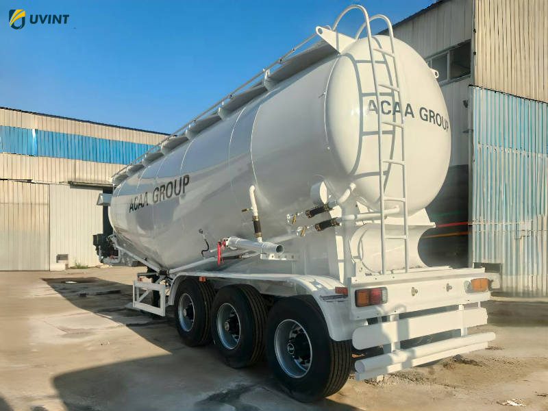 3 Axle Bulk Cement/Powder Material Transport Semi Trailer - Image 3